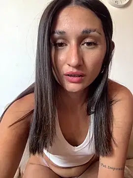 Snapshot of luci_brecman chatting on 01-19-26, 03:27 luci brecman online show from 01-19-26, 03:27