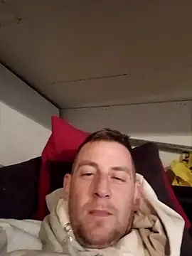 Snapshot of dav74girls chatting on 03-28-26, 10:31 dav74girls online show from 03-28-26, 10:31