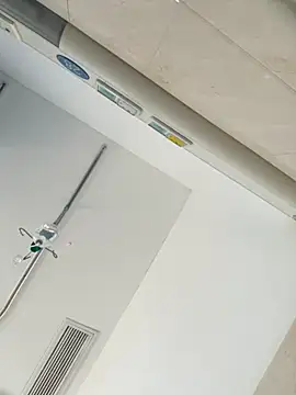 aa520uv online show from 10-25-25, 03:58