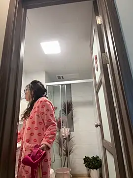 aa520uv online show from 03-16-26, 05:44