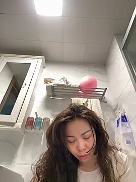 aa520uv online show from 04-13-26, 01:22