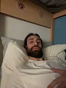 Snapshot of Ilovegirl1927 chatting on 03-12-25, 07:13 Ilovegirl1927 online show from 03-12-25, 07:13