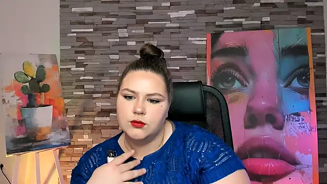 Snapshot of FlorenceAnderson chatting on 03-21-25, 12:17 FlorenceAnderson online show from 03-21-25, 12:17