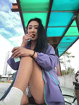 Snapshot of linger-23 chatting on 11-06-25, 07:20 linger-23 online show from 11-06-25, 07:20