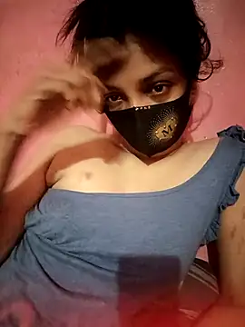 Snapshot of Night--Queen chatting on 03-17-25, 09:34 Night--Queen online show from 03-17-25, 09:34