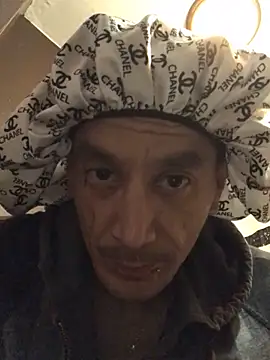 Snapshot of Imjoshinnu chatting on 09-29-25, 08:35 Imjoshinnu online show from 09-29-25, 08:35