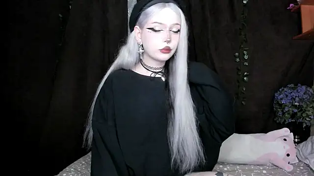 Snapshot of amelia_mays_xx chatting on 11-06-25, 07:48 amelia mays xx online show from 11-06-25, 07:48