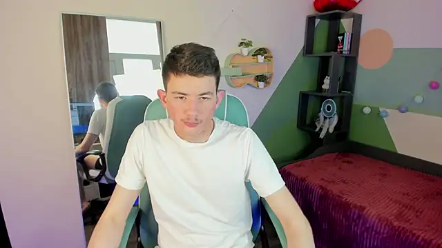 Danny  Magic online show from 03-15-25, 01:40