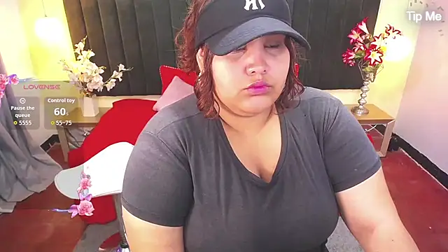 ailyn maury online show from 09-21-25, 01:40