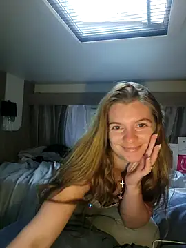 Snapshot of Amesthyst_destiny chatting on 10-26-25, 03:29 Amesthyst destiny online show from 10-26-25, 03:29