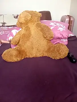 Snapshot of Hotytoty26 chatting on 02-20-26, 05:37 Hotytoty26 online show from 02-20-26, 05:37