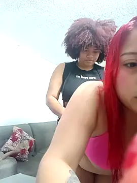 Snapshot of LEIDY_LORENA chatting on 09-27-25, 04:34 LEIDY LORENA online show from 09-27-25, 04:34