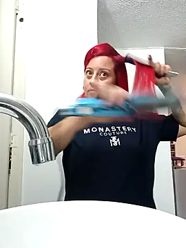 Snapshot of LEIDY_LORENA chatting on 10-07-25, 03:42 LEIDY LORENA online show from 10-07-25, 03:42