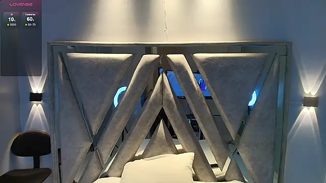 Alice 26  online show from 10-29-25, 07:59