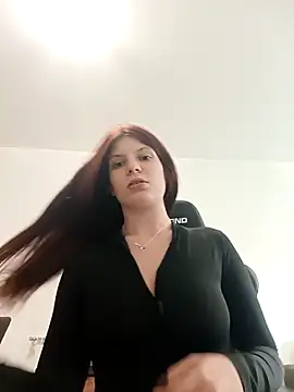 MeCherryy online show from 10-21-25, 02:18