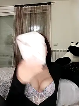 MeCherryy online show from 01-18-26, 06:34