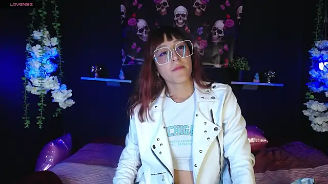 Snapshot of Hairydoll_ chatting on 11-22-25, 08:52 Hairydoll online show from 11-22-25, 08:52