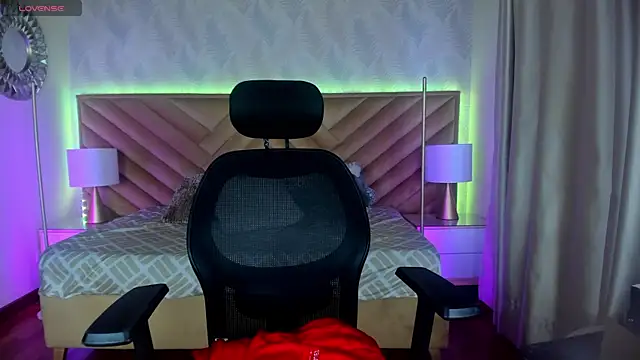 alice kingsley  online show from 04-18-26, 09:04