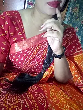 Snapshot of Shalini_telugu09 chatting on 05-01-26, 09:36 Shalini telugu09 online show from 05-01-26, 09:36