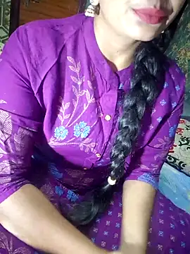 Snapshot of Shalini_telugu09 chatting on 05-13-26, 02:58 Shalini telugu09 online show from 05-13-26, 02:58