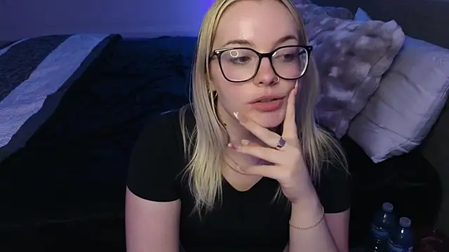 margot robbie7 online show from 07-22-26, 12:57