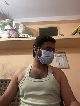 Snapshot of indori_guy chatting on 03-18-25, 02:48 indori guy online show from 03-18-25, 02:48