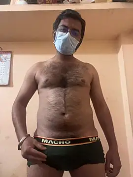 Snapshot of indori_guy chatting on 03-18-25, 10:04 indori guy online show from 03-18-25, 10:04