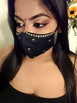 Snapshot of Tamil_hot_whiskey_girl chatting on 05-03-26, 07:20 Tamil hot whiskey girl online show from 05-03-26, 07:20