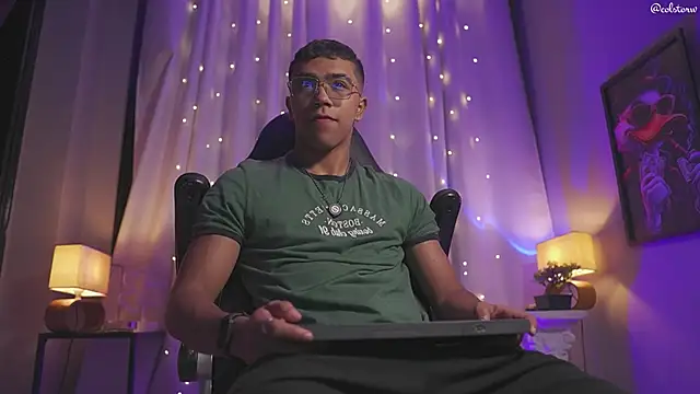 Colstorw  online show from 03-18-26, 11:02