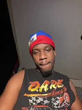 Sir-Tucker online show from 09-15-25, 03:50