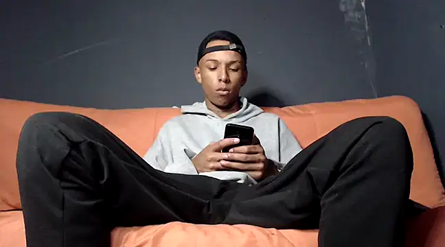 DavidLondo online show from 03-18-25, 06:57