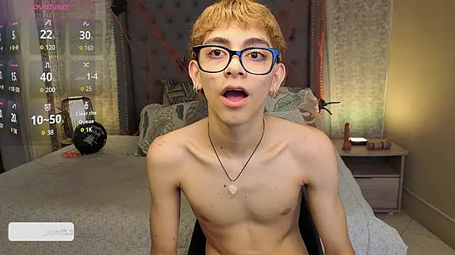 Matty Sparkk online show from 10-28-25, 01:58