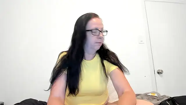 peachgoddess online show from 05-18-26, 12:22