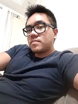 Snapshot of awesometeacher33 chatting on 03-19-25, 02:37 awesometeacher33 online show from 03-19-25, 02:37