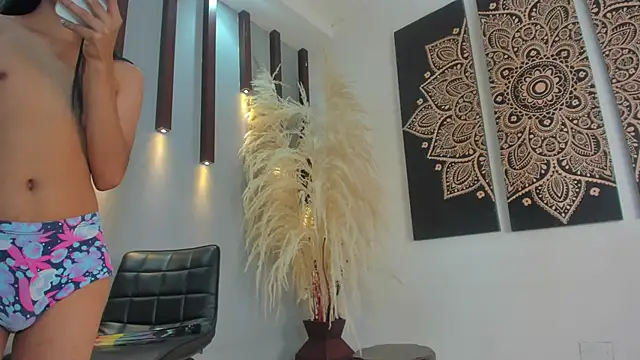 lunastorm  online show from 03-21-25, 01:34