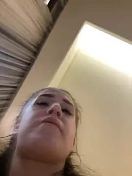 DarkVelvet online show from 04-16-26, 11:33