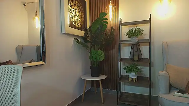 Coral Lise online show from 09-25-25, 11:36