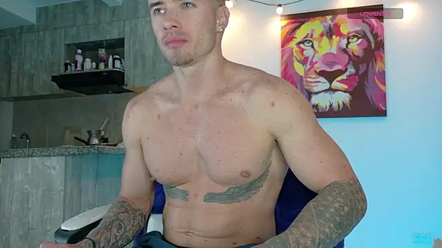 Ryannblue07 online show from 05-26-26, 11:34
