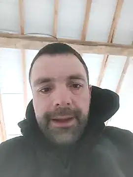 Snapshot of MaksDzubaV chatting on 03-16-25, 06:31 MaksDzubaV online show from 03-16-25, 06:31