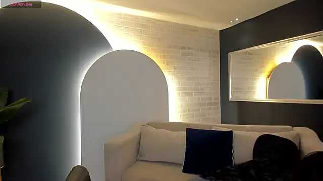 AmaliaCrus online show from 04-04-26, 08:06