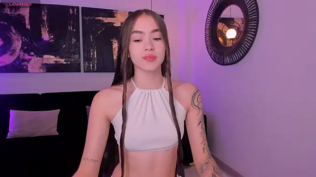 MaiaCollins online show from 04-21-26, 05:28