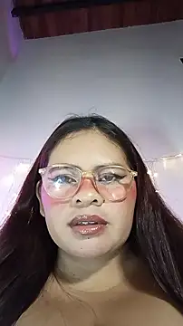 Snapshot of Trilyn25 chatting on 06-25-26, 05:34 Trilyn25 online show from 06-25-26, 05:34
