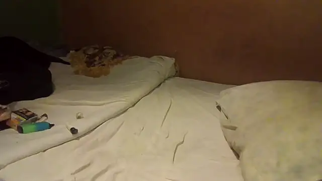 JoaoPinto0 online show from 09-13-25, 12:54