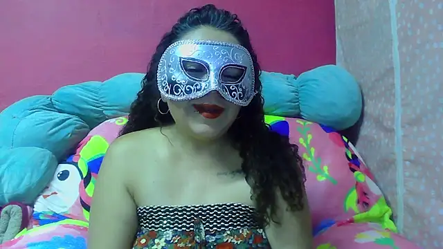 Snapshot of Pequitas_sexi chatting on 10-09-25, 05:05 Pequitas sexi online show from 10-09-25, 05:05
