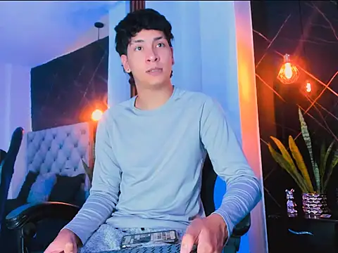 Jhojan twink online show from 09-11-25, 11:38