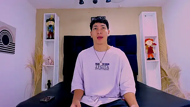 Jhojan twink online show from 10-15-25, 12:49