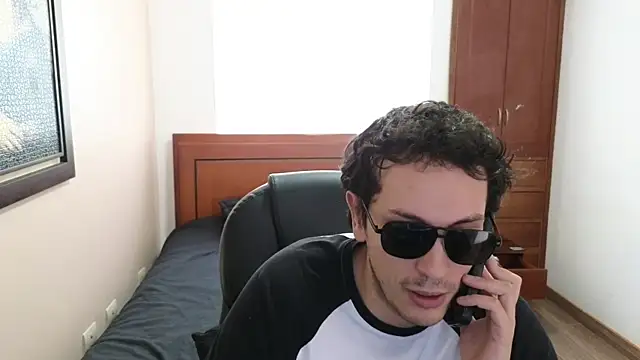 Snapshot of hardaftercum chatting on 03-17-25, 07:04 hardaftercum online show from 03-17-25, 07:04