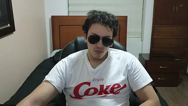 Snapshot of hardaftercum chatting on 03-22-25, 04:14 hardaftercum online show from 03-22-25, 04:14