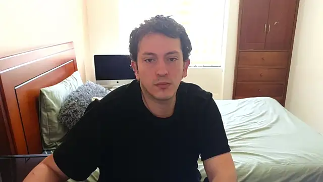 Snapshot of hardaftercum chatting on 09-24-25, 12:52 hardaftercum online show from 09-24-25, 12:52
