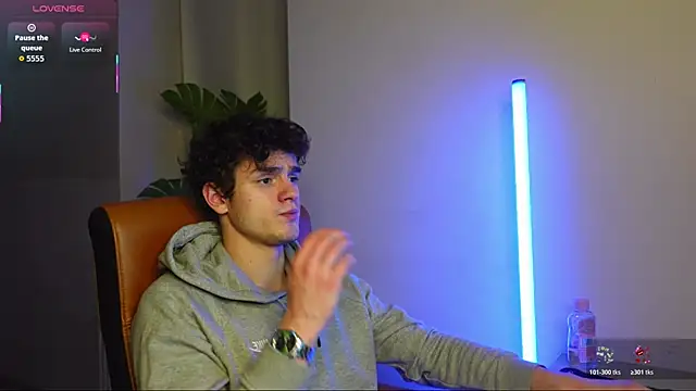 Brad Holloway online show from 12-17-25, 01:50